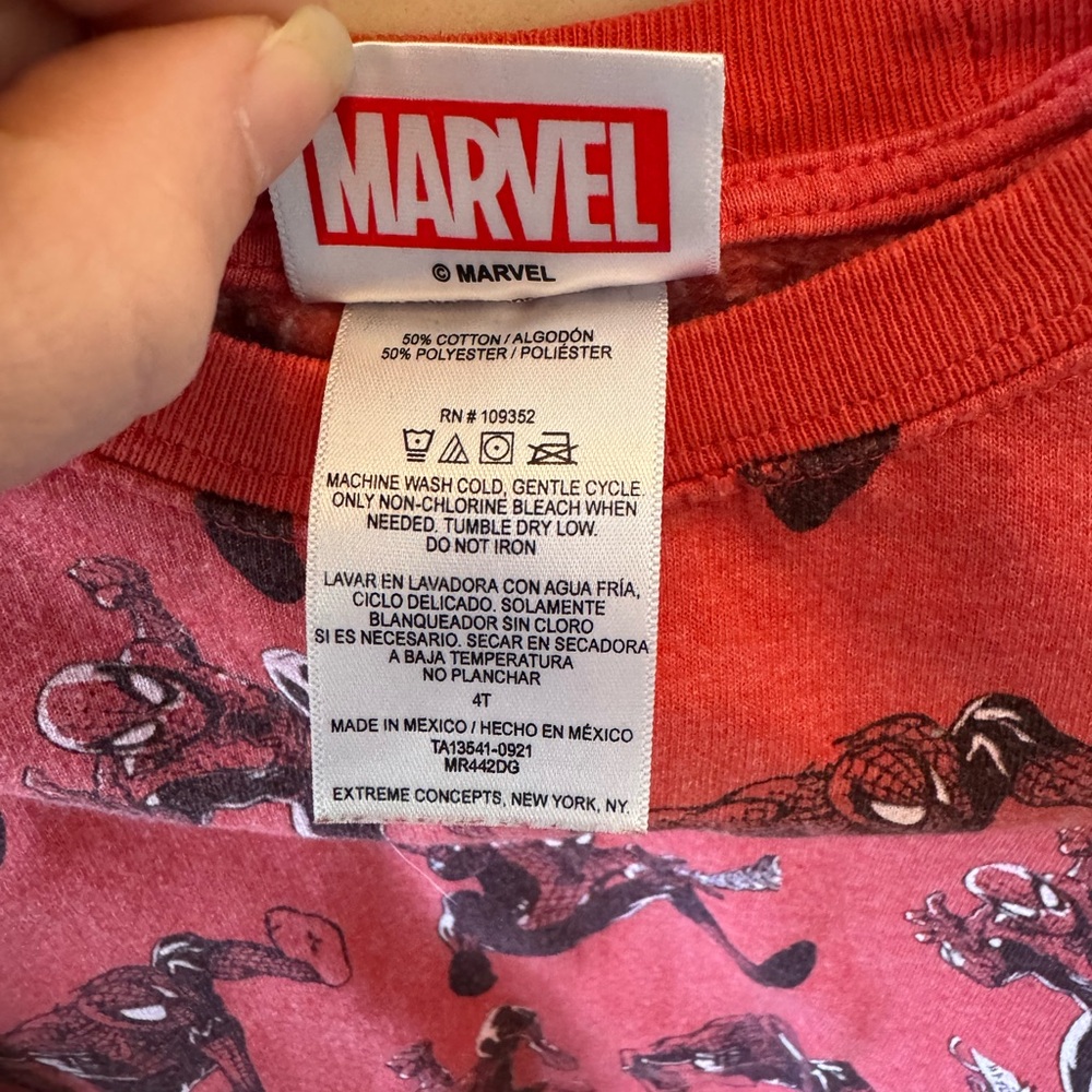 Marvel Heathered Red Spider-Man Pullover Kids Size 4T - Picture 3 of 6
